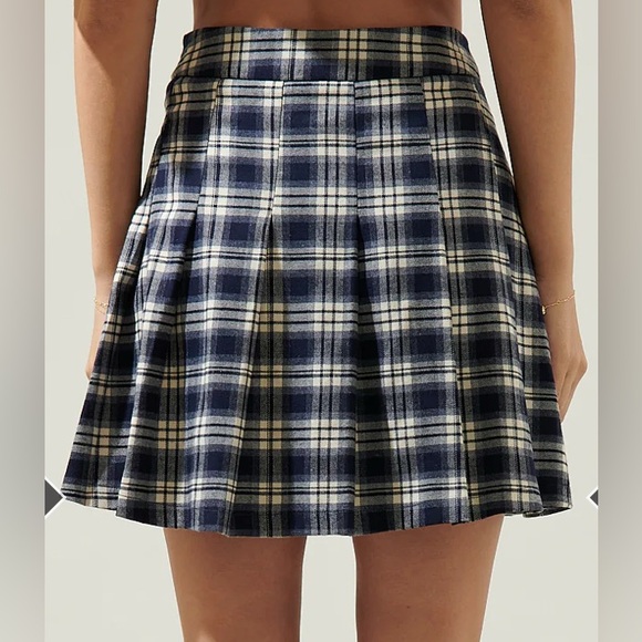 SugarLips Hillard Plaid Mini Skirt XS in Blue Combo NWT - Picture 10 of 10